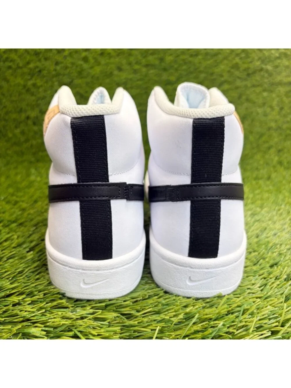Nike Court Royale 2 Mid Mens Size 10 White Black Gold Athletic Shoes Sneakers